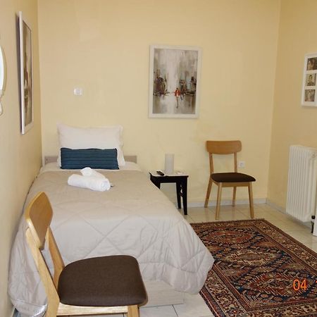Apartment studio near Marousi station Atene Esterno foto