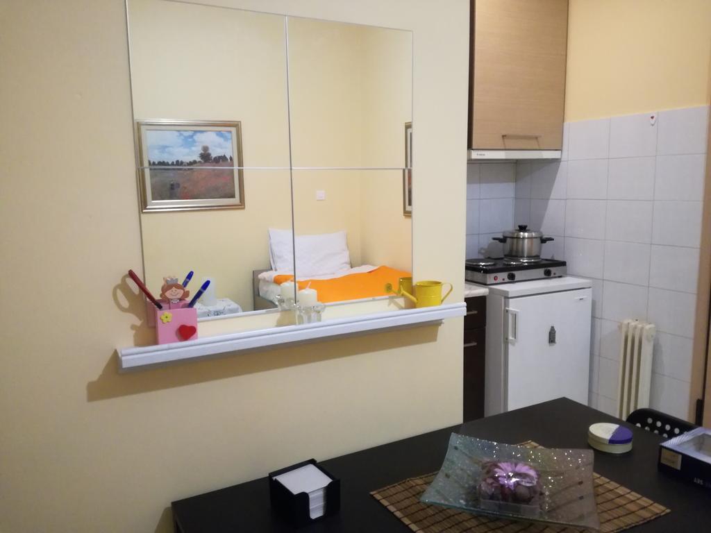 Apartment studio near Marousi station Atene Esterno foto
