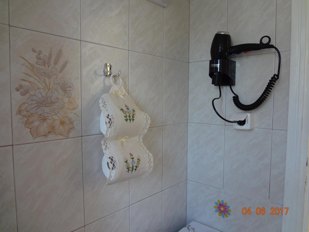 Apartment studio near Marousi station Atene Esterno foto